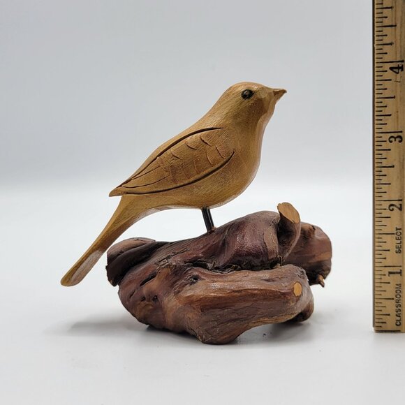 Vintage Hand Carved Wooden Wood Bird Sculpture Figure On Driftwood Stand - Picture 9 of 9